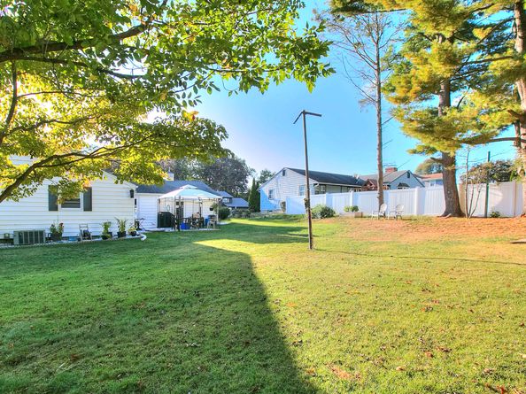 80 Wilbrook Road, Stratford CT 06614