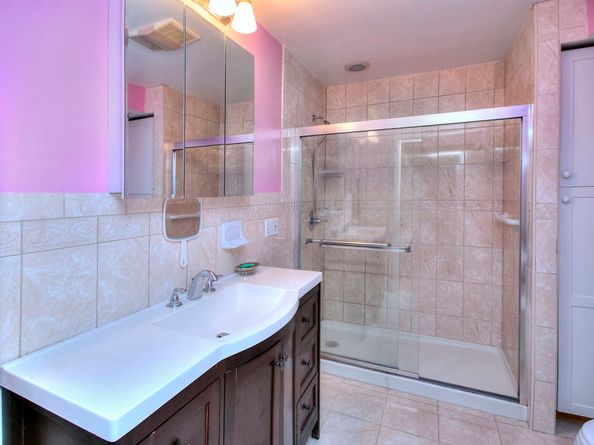 80 Wilbrook Road, Stratford CT 06614