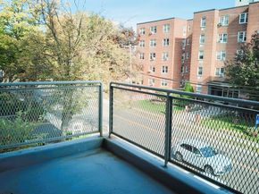 30 Glenbrook Road APT 3A, Stamford CT 06902