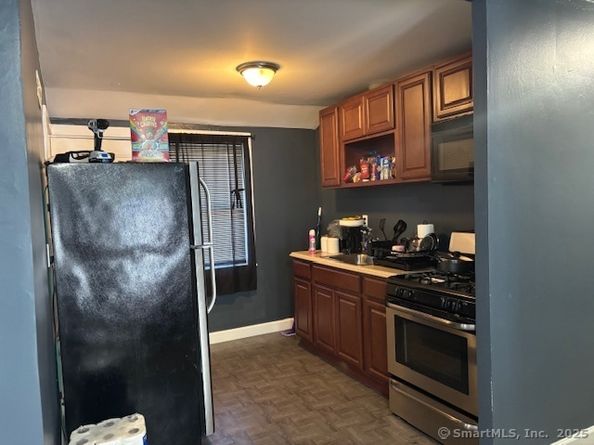 880 Pearl Harbor Street, Bridgeport CT 06610