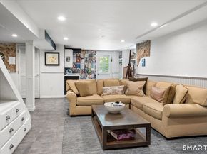 94 Vista Road, Wilton CT 06897