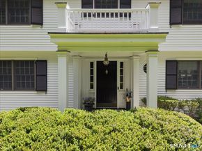 94 Vista Road, Wilton CT 06897
