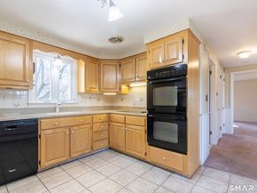 146 Warde Terrace, Fairfield CT 06824