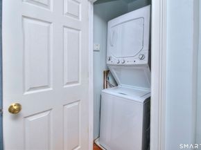245 Unquowa Road 27, Fairfield CT 06824