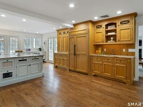 1541 Oenoke Ridge, New Canaan CT 06840