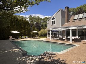 28 Strawberry Lane, Shelton CT 06484