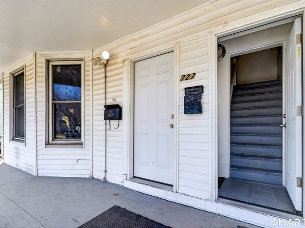 727 Iranistan Avenue, Bridgeport CT 06605