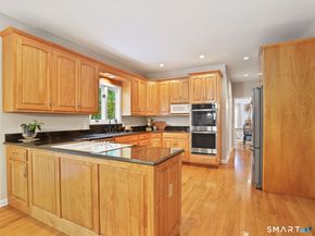 96 Coventry Lane, Trumbull CT 06611