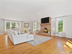 96 Coventry Lane, Trumbull CT 06611