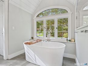 96 Coventry Lane, Trumbull CT 06611
