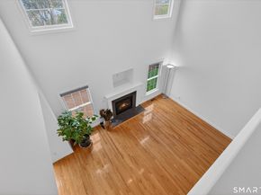 18 Tobins Court 18, Danbury CT 06810