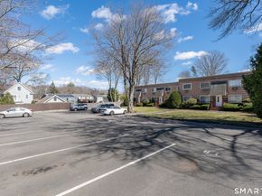 201 Highview Avenue C2, Stamford CT 06907