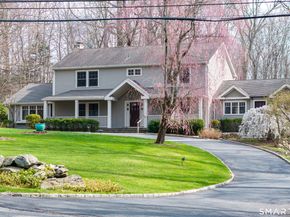 88 Bentwood Drive, Stamford CT 06903