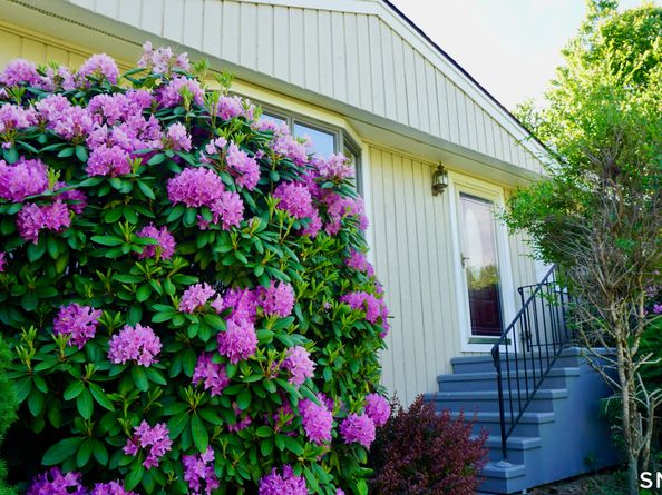 223 Sterling Road, Trumbull CT 06611