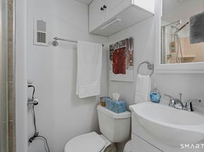 18 Chester Street, Norwalk CT 06850