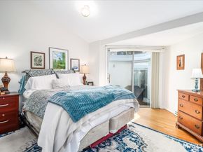 160 Fairfield Woods Road 20, Fairfield CT 06825