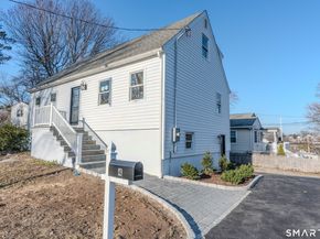 4 Robins Square E, Norwalk CT 06854