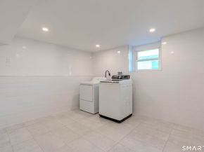 4 Robins Square E, Norwalk CT 06854