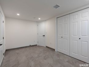 4 Robins Square E, Norwalk CT 06854