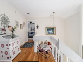 22 Flintlock Drive, Danbury CT 06811