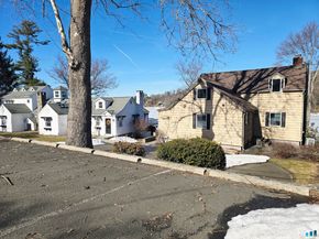 19 Cedar Drive, Danbury CT 06811