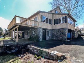 19 Cedar Drive, Danbury CT 06811