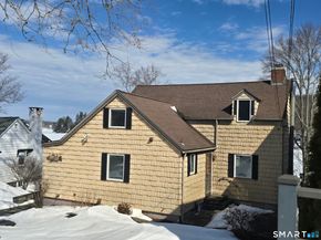 19 Cedar Drive, Danbury CT 06811