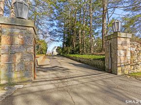 705 Weed Street 7, New Canaan CT 06840