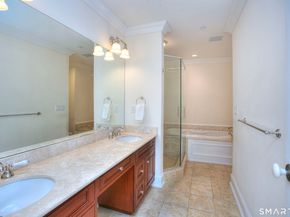 136 East Avenue APT 4C, Norwalk CT 06851