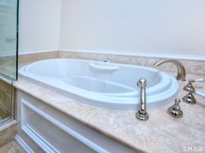 136 East Avenue APT 4C, Norwalk CT 06851