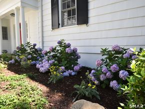 2 Wahackme Lane, New Canaan CT 06840