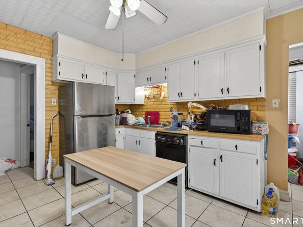 1440 Wood Avenue, Bridgeport CT 06604