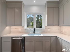 410 Alba Avenue, Bridgeport CT 06606