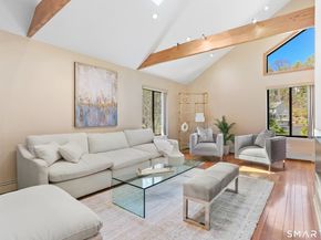 286 Strobel Road, Trumbull CT 06611