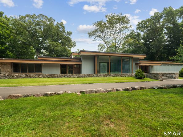 192 Cross Ridge Road, New Canaan CT 06840