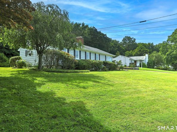 136 Hawthorne Drive, Fairfield CT 06825