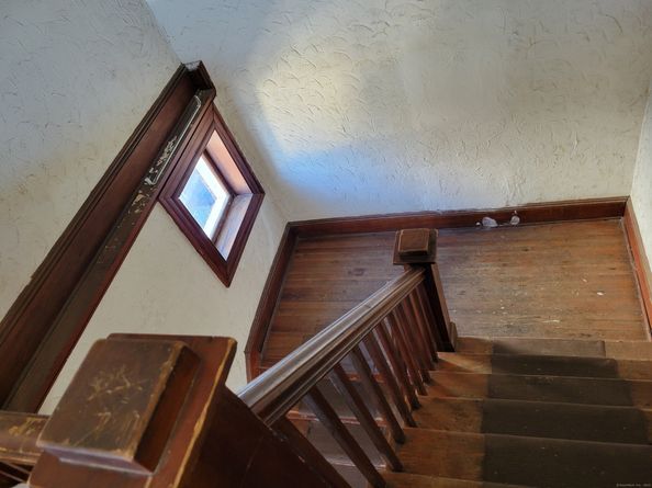 31-33-35 Taft Avenue, Bridgeport CT 06606