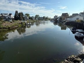2142 Fairfield Beach Road, Fairfield CT 06824