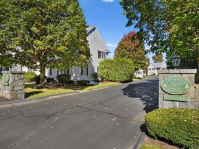 1 Village Drive 1, Trumbull CT 06611