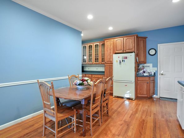 1 Village Drive 1, Trumbull CT 06611