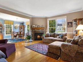 1 Village Drive 1, Trumbull CT 06611