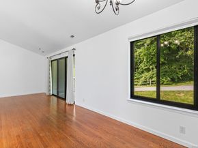 3 Stebbins Close 3, Ridgefield CT 06877