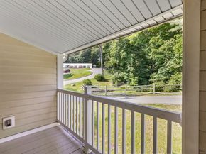 3 Stebbins Close 3, Ridgefield CT 06877