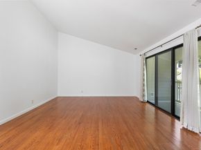 3 Stebbins Close 3, Ridgefield CT 06877