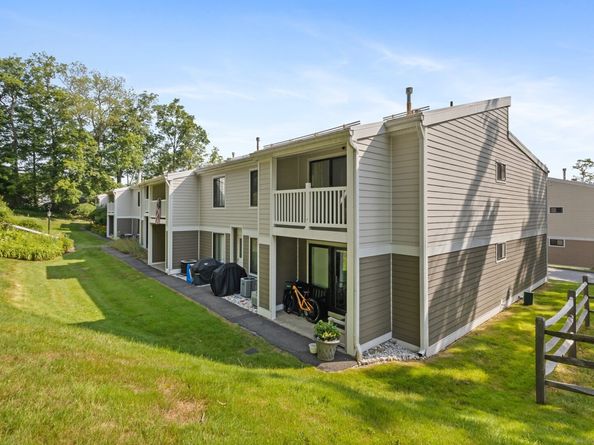 3 Stebbins Close 3, Ridgefield CT 06877