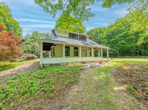 219 Redding Road, Redding CT 06896