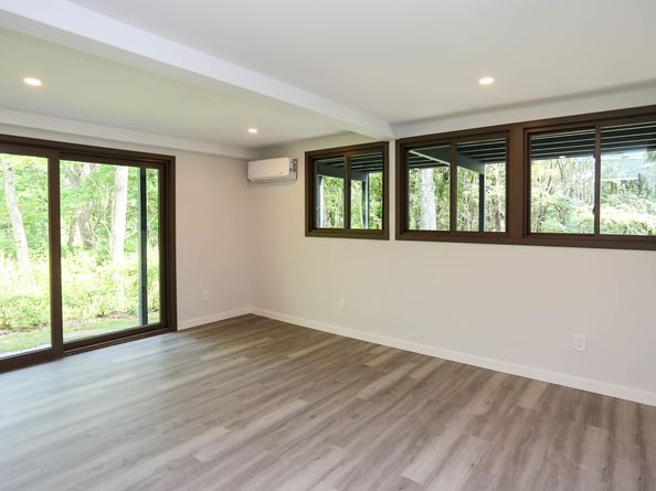 7 Hillcrest Lane, Weston CT 06883