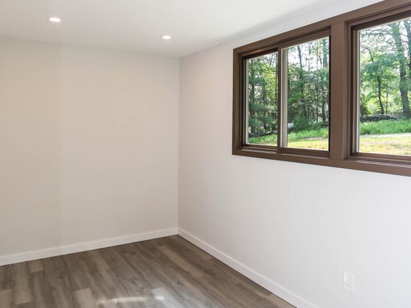 7 Hillcrest Lane, Weston CT 06883