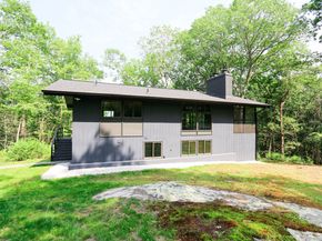7 Hillcrest Lane, Weston CT 06883