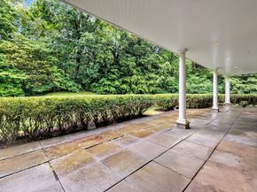 4 Lyons Plain Road, Weston CT 06883